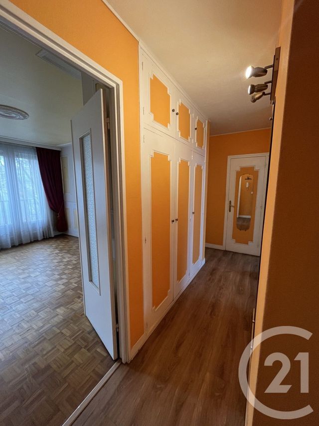 Appartement F4 à vendre - 4 pièces - 65.7 m2 - GENNEVILLIERS - 92 - ILE-DE-FRANCE - Century 21 Halesia Immobilier