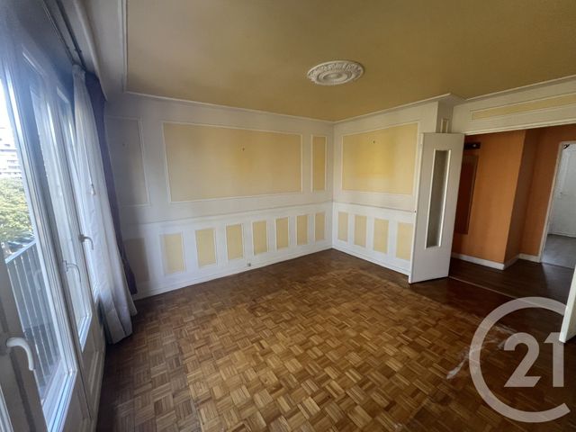 Appartement F4 à vendre - 4 pièces - 65.7 m2 - GENNEVILLIERS - 92 - ILE-DE-FRANCE - Century 21 Halesia Immobilier