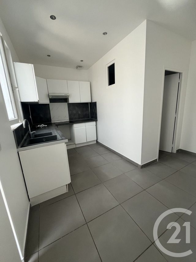 maison à vendre - 5 pièces - 85.0 m2 - GENNEVILLIERS - 92 - ILE-DE-FRANCE - Century 21 Halesia Immobilier