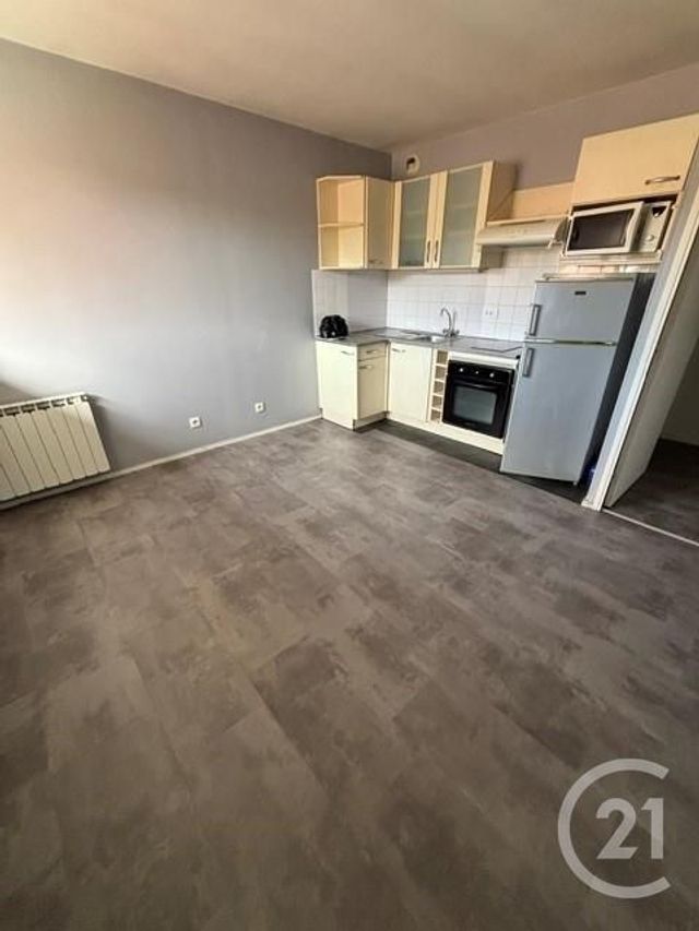 Appartement Studio à louer - 1 pièce - 21.47 m2 - GENNEVILLIERS - 92 - ILE-DE-FRANCE - Century 21 Halesia Immobilier