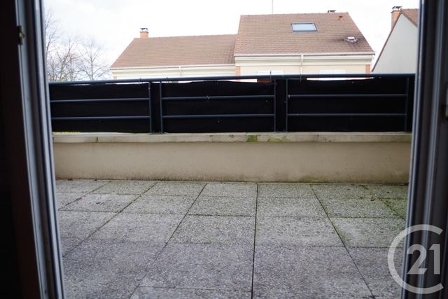 Appartement F2 à louer - 2 pièces - 41.2 m2 - GENNEVILLIERS - 92 - ILE-DE-FRANCE - Century 21 Halesia Immobilier