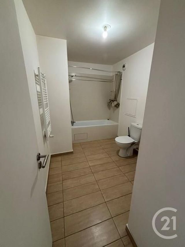 Appartement F2 à louer - 2 pièces - 41.53 m2 - VILLENEUVE LA GARENNE - 92 - ILE-DE-FRANCE - Century 21 Halesia Immobilier