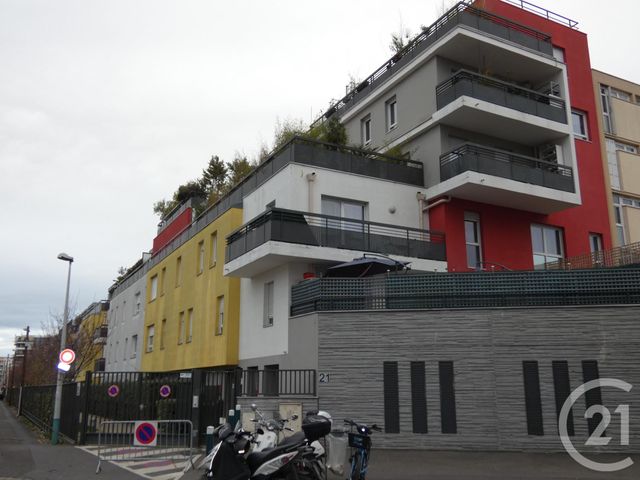Appartement F2 à louer - 2 pièces - 39.07 m2 - GENNEVILLIERS - 92 - ILE-DE-FRANCE - Century 21 Halesia Immobilier