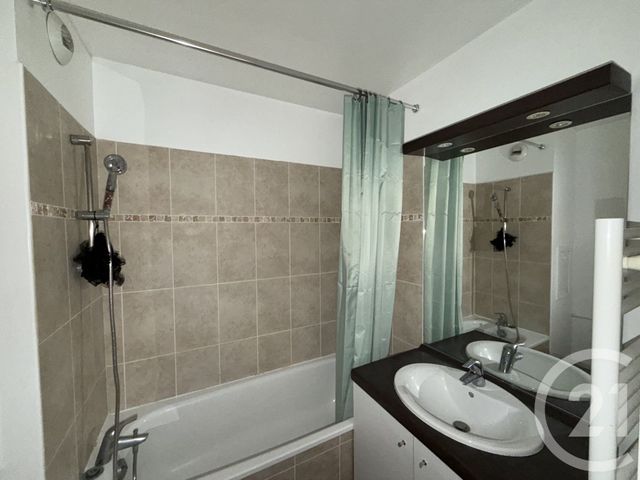 Appartement F2 à louer - 2 pièces - 41.74 m2 - GENNEVILLIERS - 92 - ILE-DE-FRANCE - Century 21 Halesia Immobilier