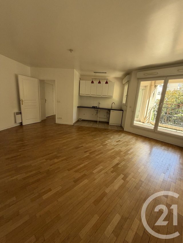 Appartement F2 à louer - 2 pièces - 41.74 m2 - GENNEVILLIERS - 92 - ILE-DE-FRANCE - Century 21 Halesia Immobilier