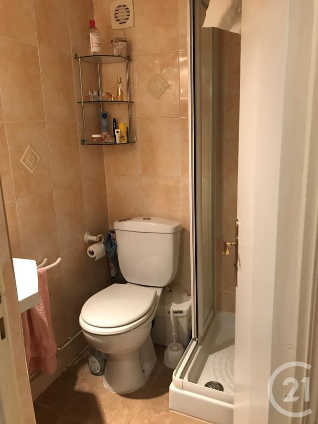 Appartement F3 à vendre - 3 pièces - 58.0 m2 - GENNEVILLIERS - 92 - ILE-DE-FRANCE - Century 21 Halesia Immobilier Appartement F3 à vendre - 3 pièces - 58.0 m2 - GENNEVILLIERS - 92 - ILE-DE-FRANCE - Century 21 Halesia Immobilier