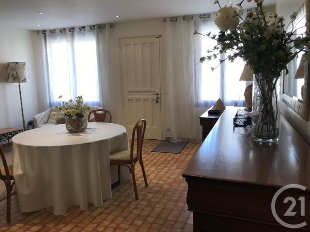 Appartement F3 à vendre - 3 pièces - 58.0 m2 - GENNEVILLIERS - 92 - ILE-DE-FRANCE - Century 21 Halesia Immobilier Appartement F3 à vendre - 3 pièces - 58.0 m2 - GENNEVILLIERS - 92 - ILE-DE-FRANCE - Century 21 Halesia Immobilier