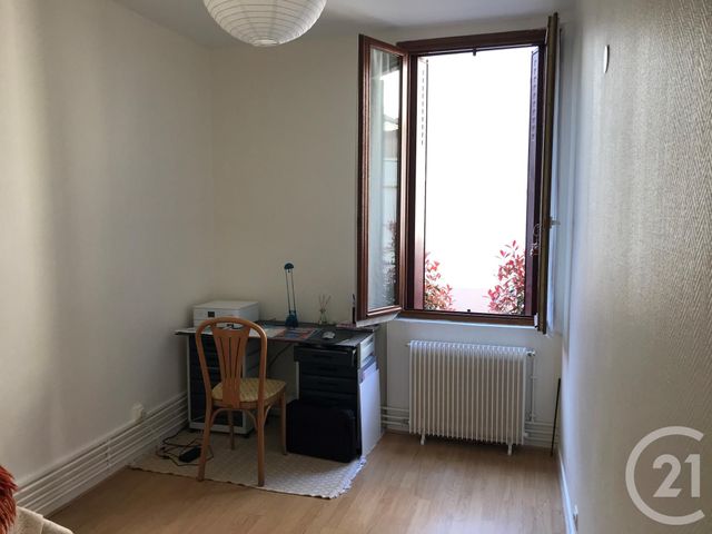 Appartement F3 à vendre - 3 pièces - 58.0 m2 - GENNEVILLIERS - 92 - ILE-DE-FRANCE - Century 21 Halesia Immobilier Appartement F3 à vendre - 3 pièces - 58.0 m2 - GENNEVILLIERS - 92 - ILE-DE-FRANCE - Century 21 Halesia Immobilier