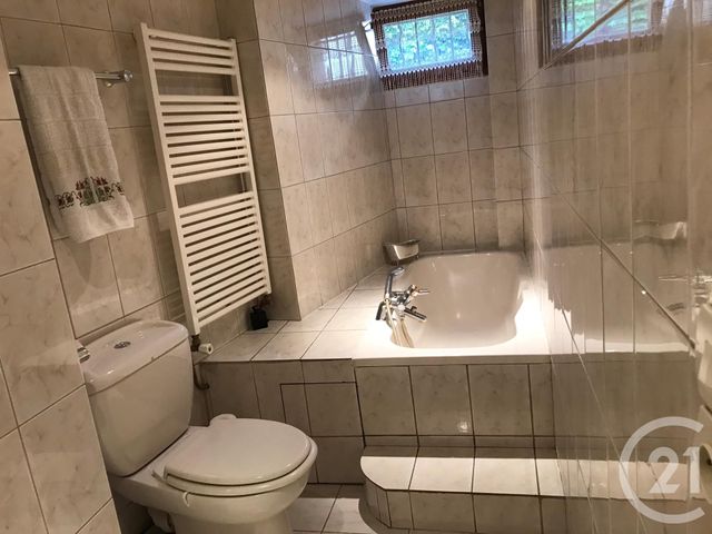 Appartement F3 à vendre - 3 pièces - 58.0 m2 - GENNEVILLIERS - 92 - ILE-DE-FRANCE - Century 21 Halesia Immobilier Appartement F3 à vendre - 3 pièces - 58.0 m2 - GENNEVILLIERS - 92 - ILE-DE-FRANCE - Century 21 Halesia Immobilier