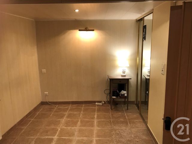 Appartement F3 à vendre - 3 pièces - 58.0 m2 - GENNEVILLIERS - 92 - ILE-DE-FRANCE - Century 21 Halesia Immobilier Appartement F3 à vendre - 3 pièces - 58.0 m2 - GENNEVILLIERS - 92 - ILE-DE-FRANCE - Century 21 Halesia Immobilier