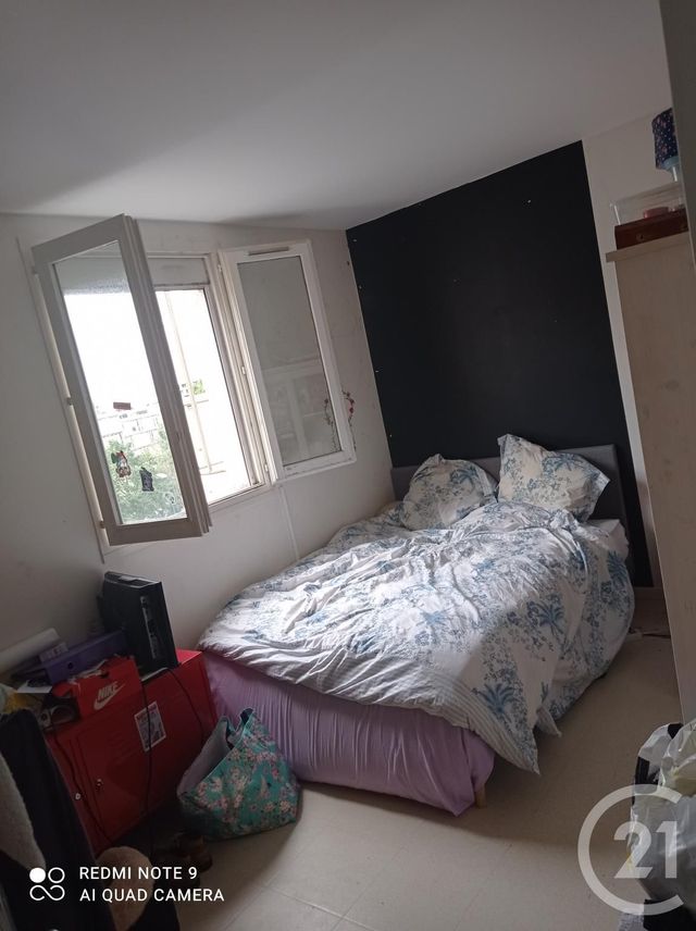 Afficher la photo en grand Appartement F5 à vendre - 5 pièces - 100.0 m2 - GENNEVILLIERS - 92 - ILE-DE-FRANCE - Century 21 Halesia Immobilier