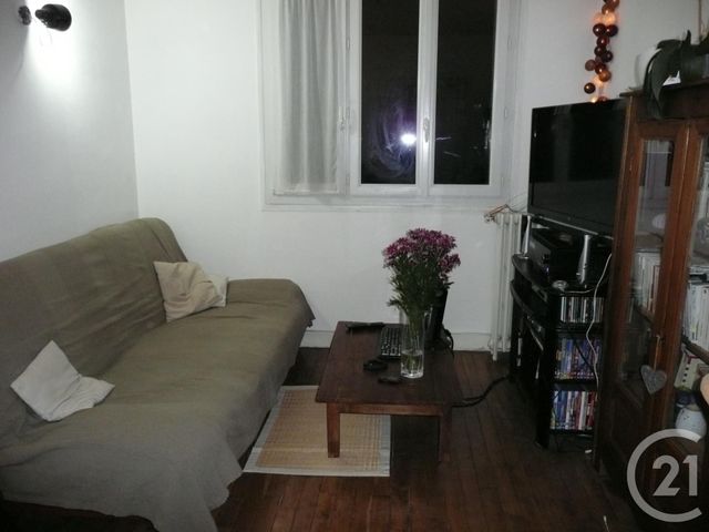 Afficher la photo en grand Appartement F2 à louer - 2 pièces - 35.89 m2 - PARIS - 75018 - ILE-DE-FRANCE - Century 21 Halesia Immobilier