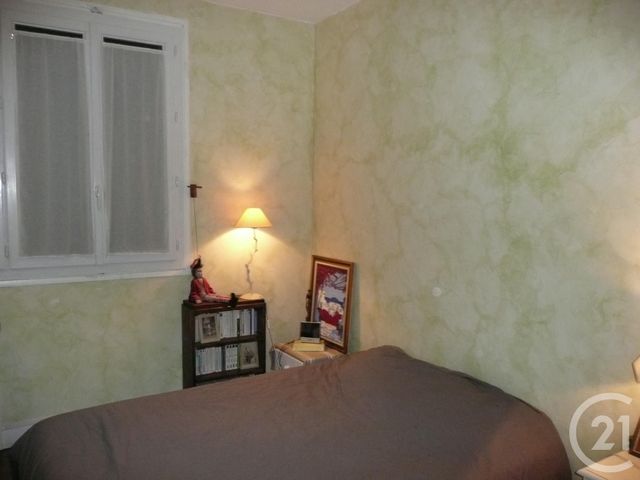 Afficher la photo en grand Appartement F2 à louer - 2 pièces - 35.89 m2 - PARIS - 75018 - ILE-DE-FRANCE - Century 21 Halesia Immobilier