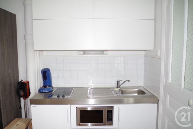 Studio à louer - 1 pièce - 14.1 m2 - ASNIERES SUR SEINE - 92 - ILE-DE-FRANCE - Century 21 Halesia Immobilier Studio à louer - 1 pièce - 14.1 m2 - ASNIERES SUR SEINE - 92 - ILE-DE-FRANCE - Century 21 Halesia Immobilier