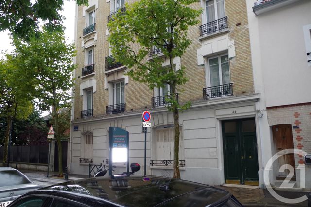 Studio à louer - 1 pièce - 14.1 m2 - ASNIERES SUR SEINE - 92 - ILE-DE-FRANCE - Century 21 Halesia Immobilier Studio à louer - 1 pièce - 14.1 m2 - ASNIERES SUR SEINE - 92 - ILE-DE-FRANCE - Century 21 Halesia Immobilier