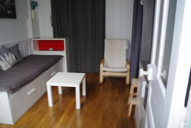 Studio à louer - 1 pièce - 14.1 m2 - ASNIERES SUR SEINE - 92 - ILE-DE-FRANCE - Century 21 Halesia Immobilier Studio à louer - 1 pièce - 14.1 m2 - ASNIERES SUR SEINE - 92 - ILE-DE-FRANCE - Century 21 Halesia Immobilier