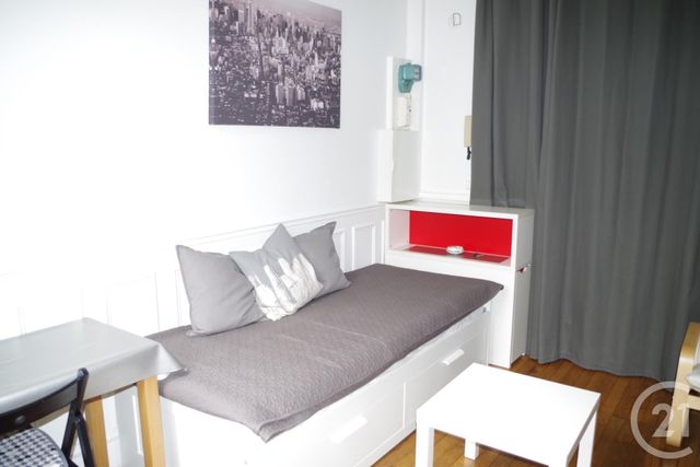 Studio à louer - 1 pièce - 14.1 m2 - ASNIERES SUR SEINE - 92 - ILE-DE-FRANCE - Century 21 Halesia Immobilier Studio à louer - 1 pièce - 14.1 m2 - ASNIERES SUR SEINE - 92 - ILE-DE-FRANCE - Century 21 Halesia Immobilier