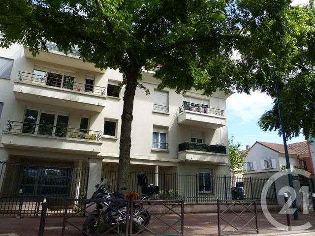 Appartement F2 à louer - 2 pièces - 41.07 m2 - GENNEVILLIERS - 92 - ILE-DE-FRANCE - Century 21 Halesia Immobilier Appartement F2 à louer - 2 pièces - 41.07 m2 - GENNEVILLIERS - 92 - ILE-DE-FRANCE - Century 21 Halesia Immobilier