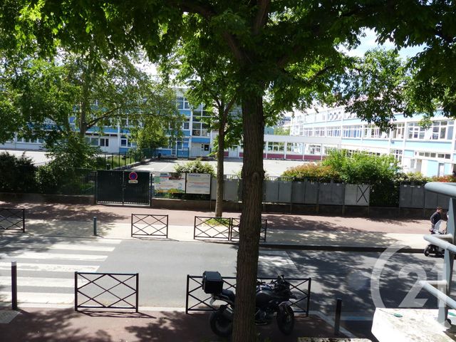 Appartement F2 à louer - 2 pièces - 41.07 m2 - GENNEVILLIERS - 92 - ILE-DE-FRANCE - Century 21 Halesia Immobilier Appartement F2 à louer - 2 pièces - 41.07 m2 - GENNEVILLIERS - 92 - ILE-DE-FRANCE - Century 21 Halesia Immobilier