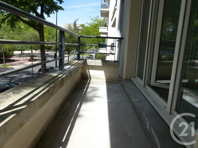 Appartement F2 à louer - 2 pièces - 41.07 m2 - GENNEVILLIERS - 92 - ILE-DE-FRANCE - Century 21 Halesia Immobilier Appartement F2 à louer - 2 pièces - 41.07 m2 - GENNEVILLIERS - 92 - ILE-DE-FRANCE - Century 21 Halesia Immobilier