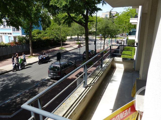 Appartement F2 à louer - 2 pièces - 41.07 m2 - GENNEVILLIERS - 92 - ILE-DE-FRANCE - Century 21 Halesia Immobilier Appartement F2 à louer - 2 pièces - 41.07 m2 - GENNEVILLIERS - 92 - ILE-DE-FRANCE - Century 21 Halesia Immobilier