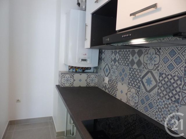 Appartement F2 à louer - 2 pièces - 41.07 m2 - GENNEVILLIERS - 92 - ILE-DE-FRANCE - Century 21 Halesia Immobilier Appartement F2 à louer - 2 pièces - 41.07 m2 - GENNEVILLIERS - 92 - ILE-DE-FRANCE - Century 21 Halesia Immobilier
