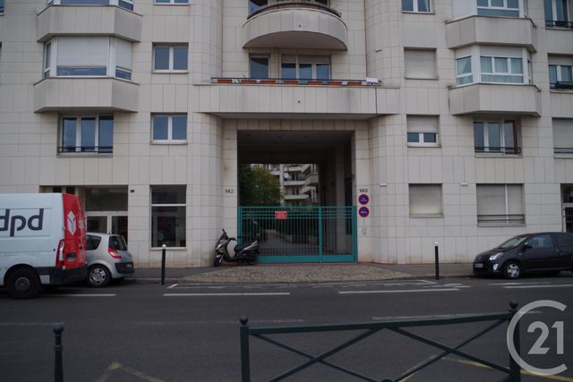 Appartement F3 à louer - 3 pièces - 68.0 m2 - ASNIERES SUR SEINE - 92 - ILE-DE-FRANCE - Century 21 Halesia Immobilier Appartement F3 à louer - 3 pièces - 68.0 m2 - ASNIERES SUR SEINE - 92 - ILE-DE-FRANCE - Century 21 Halesia Immobilier