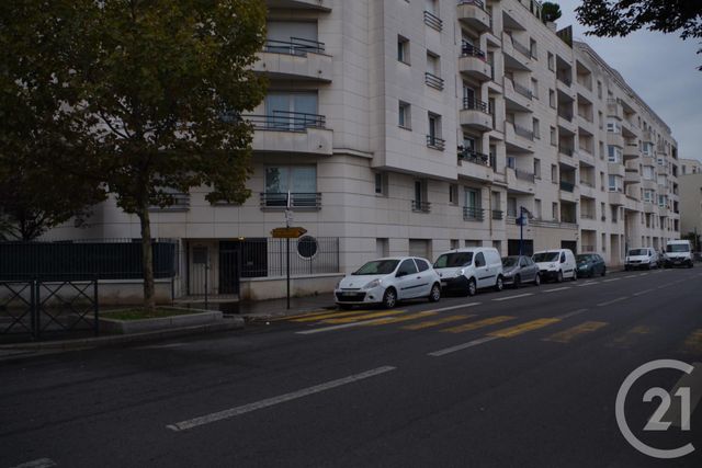Appartement F3 à louer - 3 pièces - 68.0 m2 - ASNIERES SUR SEINE - 92 - ILE-DE-FRANCE - Century 21 Halesia Immobilier Appartement F3 à louer - 3 pièces - 68.0 m2 - ASNIERES SUR SEINE - 92 - ILE-DE-FRANCE - Century 21 Halesia Immobilier