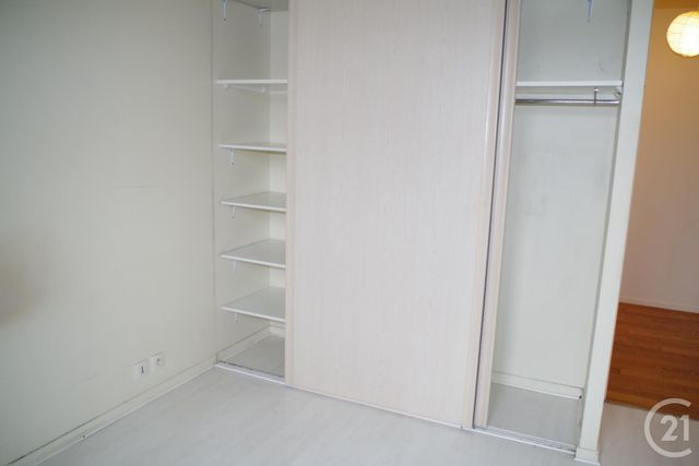 Appartement F3 à louer - 3 pièces - 68.0 m2 - ASNIERES SUR SEINE - 92 - ILE-DE-FRANCE - Century 21 Halesia Immobilier Appartement F3 à louer - 3 pièces - 68.0 m2 - ASNIERES SUR SEINE - 92 - ILE-DE-FRANCE - Century 21 Halesia Immobilier