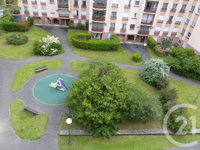 Appartement F3 à louer - 3 pièces - 62.43 m2 - GENNEVILLIERS - 92 - ILE-DE-FRANCE - Century 21 Halesia Immobilier Appartement F3 à louer - 3 pièces - 62.43 m2 - GENNEVILLIERS - 92 - ILE-DE-FRANCE - Century 21 Halesia Immobilier