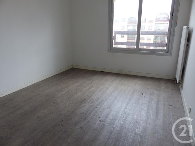Appartement F3 à louer - 3 pièces - 62.43 m2 - GENNEVILLIERS - 92 - ILE-DE-FRANCE - Century 21 Halesia Immobilier Appartement F3 à louer - 3 pièces - 62.43 m2 - GENNEVILLIERS - 92 - ILE-DE-FRANCE - Century 21 Halesia Immobilier