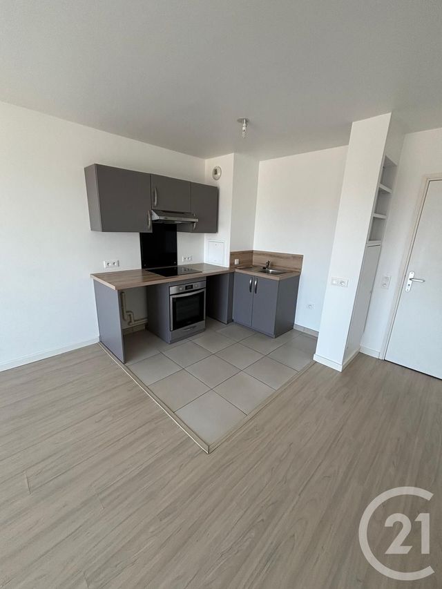 Appartement F2 à louer - 2 pièces - 40.0 m2 - JOUY LE MOUTIER - 95 - ILE-DE-FRANCE - Century 21 Halesia Immobilier