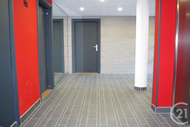 Appartement F2 à louer - 2 pièces - 40.0 m2 - JOUY LE MOUTIER - 95 - ILE-DE-FRANCE - Century 21 Halesia Immobilier