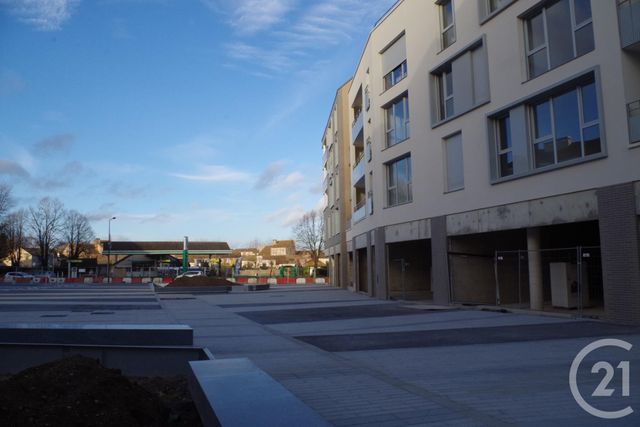 Appartement F2 à louer - 2 pièces - 40.0 m2 - JOUY LE MOUTIER - 95 - ILE-DE-FRANCE - Century 21 Halesia Immobilier