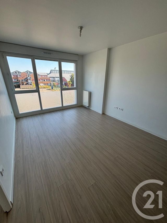 Appartement F2 à louer - 2 pièces - 40.0 m2 - JOUY LE MOUTIER - 95 - ILE-DE-FRANCE - Century 21 Halesia Immobilier