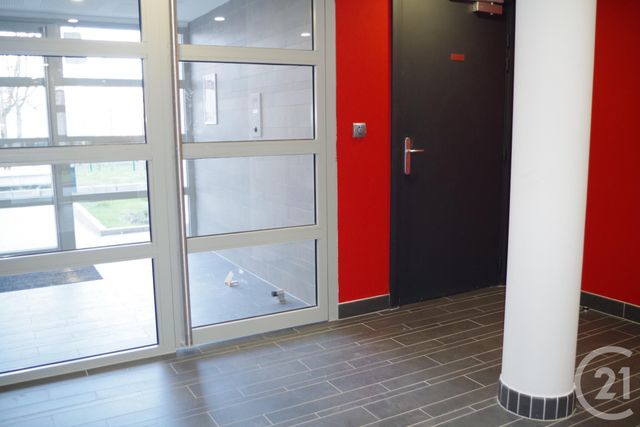 Appartement F2 à louer - 2 pièces - 40.0 m2 - JOUY LE MOUTIER - 95 - ILE-DE-FRANCE - Century 21 Halesia Immobilier