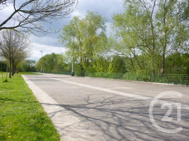 Afficher la photo en grand Appartement F3 à vendre - 3 pièces - 57.0 m2 - VILLENEUVE LA GARENNE - 92 - ILE-DE-FRANCE - Century 21 Halesia Immobilier