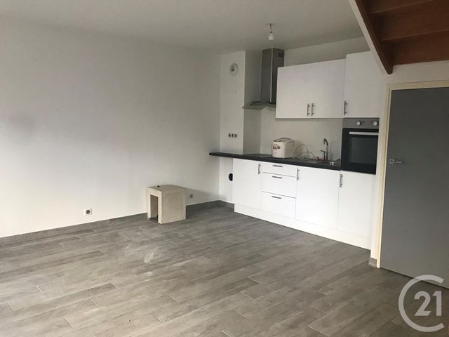 Afficher la photo en grand Appartement F3 à vendre - 3 pièces - 57.0 m2 - VILLENEUVE LA GARENNE - 92 - ILE-DE-FRANCE - Century 21 Halesia Immobilier