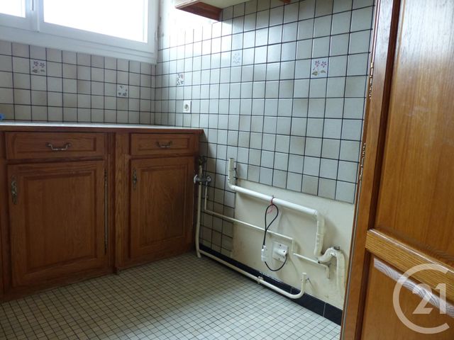Afficher la photo en grand Appartement F3 à louer - 3 pièces - 61.72 m2 - ASNIERES SUR SEINE - 92 - ILE-DE-FRANCE - Century 21 Halesia Immobilier