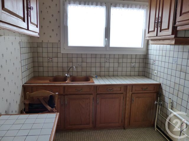 Afficher la photo en grand Appartement F3 à louer - 3 pièces - 61.72 m2 - ASNIERES SUR SEINE - 92 - ILE-DE-FRANCE - Century 21 Halesia Immobilier