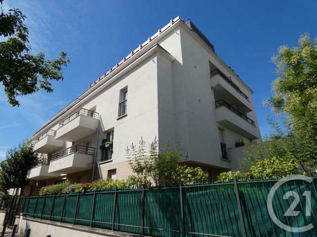 Appartement F3 à louer - 3 pièces - 63.39 m2 - GENNEVILLIERS - 92 - ILE-DE-FRANCE - Century 21 Halesia Immobilier