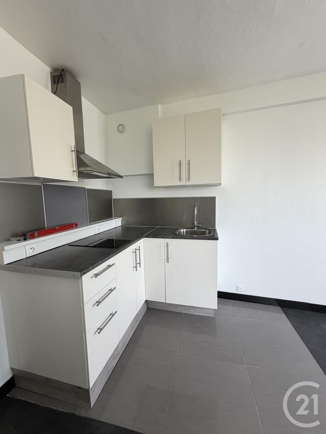 Appartement F1 à louer - 1 pièce - 25.88 m2 - GENNEVILLIERS - 92 - ILE-DE-FRANCE - Century 21 Halesia Immobilier