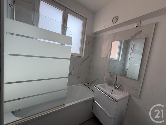 Appartement F1 à louer - 1 pièce - 25.88 m2 - GENNEVILLIERS - 92 - ILE-DE-FRANCE - Century 21 Halesia Immobilier