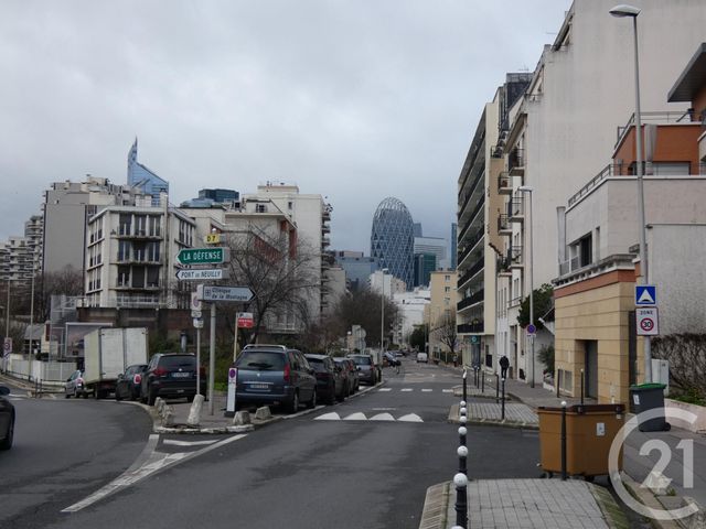 Appartement Studio à louer - 1 pièce - 30.42 m2 - COURBEVOIE - 92 - ILE-DE-FRANCE - Century 21 Halesia Immobilier