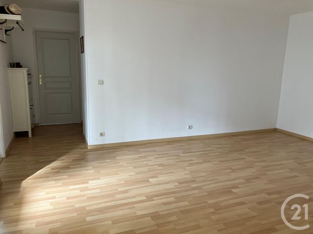 Appartement F3 à vendre - 3 pièces - 60.0 m2 - GENNEVILLIERS - 92 - ILE-DE-FRANCE - Century 21 Halesia Immobilier