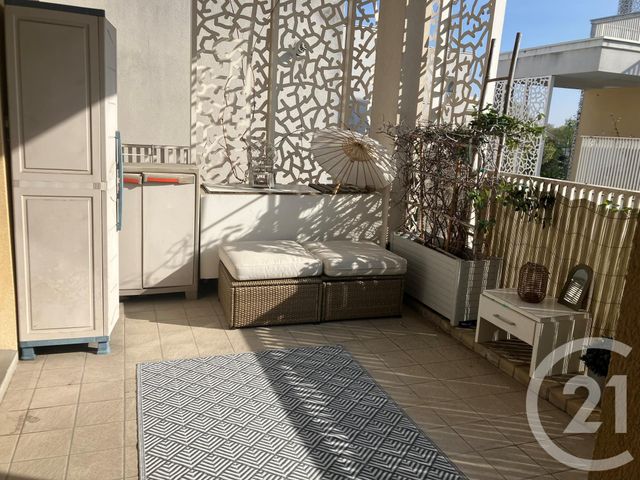 Appartement F3 à vendre - 3 pièces - 60.0 m2 - GENNEVILLIERS - 92 - ILE-DE-FRANCE - Century 21 Halesia Immobilier