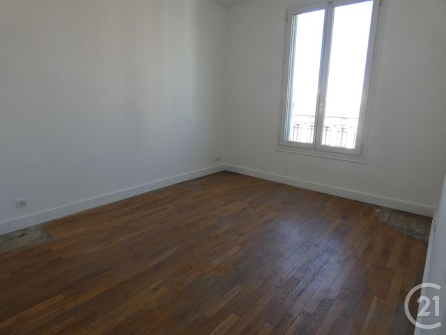 Afficher la photo en grand Appartement F3 à louer - 3 pièces - 46.0 m2 - ASNIERES SUR SEINE - 92 - ILE-DE-FRANCE - Century 21 Halesia Immobilier