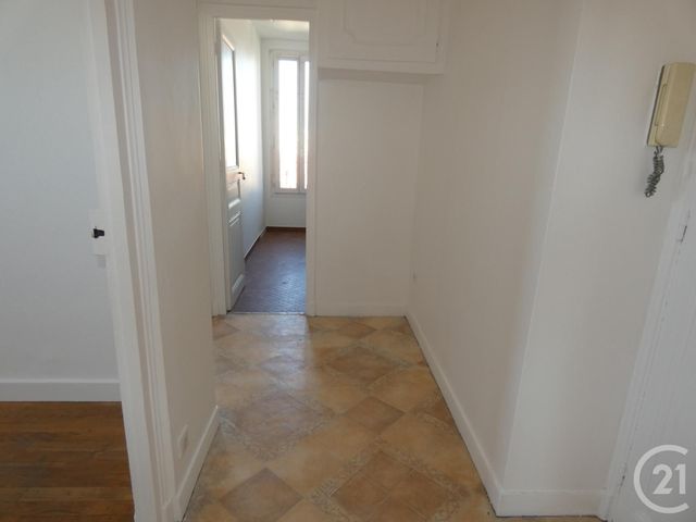 Afficher la photo en grand Appartement F3 à louer - 3 pièces - 46.0 m2 - ASNIERES SUR SEINE - 92 - ILE-DE-FRANCE - Century 21 Halesia Immobilier