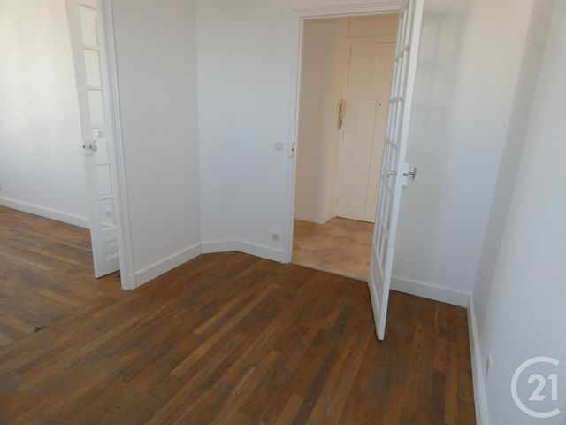 Afficher la photo en grand Appartement F3 à louer - 3 pièces - 46.0 m2 - ASNIERES SUR SEINE - 92 - ILE-DE-FRANCE - Century 21 Halesia Immobilier