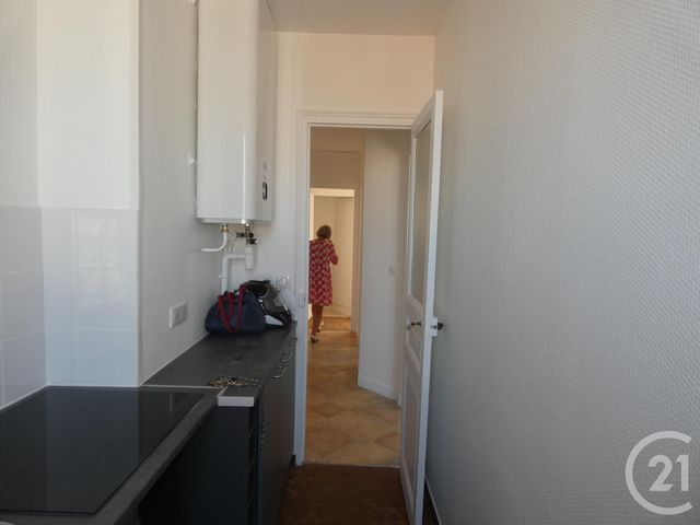 Afficher la photo en grand Appartement F3 à louer - 3 pièces - 46.0 m2 - ASNIERES SUR SEINE - 92 - ILE-DE-FRANCE - Century 21 Halesia Immobilier